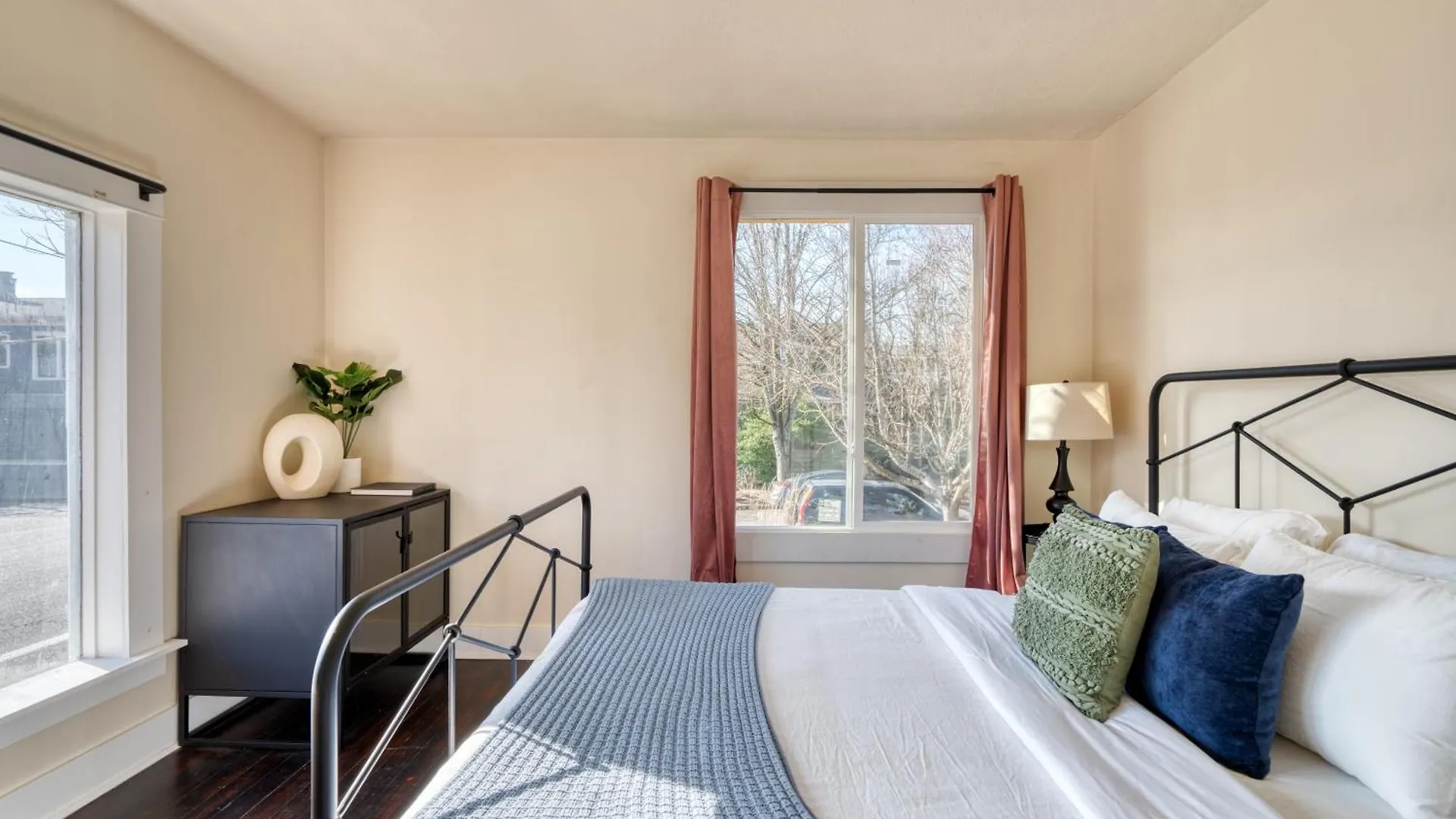 Holiday home Stay Portland - Laurelhurst Dream On Restaurant Row - 97 Walkscore United States