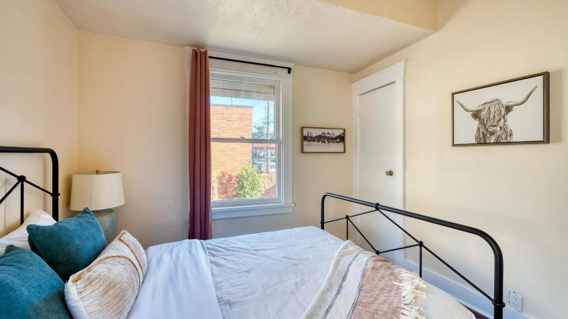 Stay Portland - Laurelhurst Dream On Restaurant Row - 97 Walkscore Holiday home
