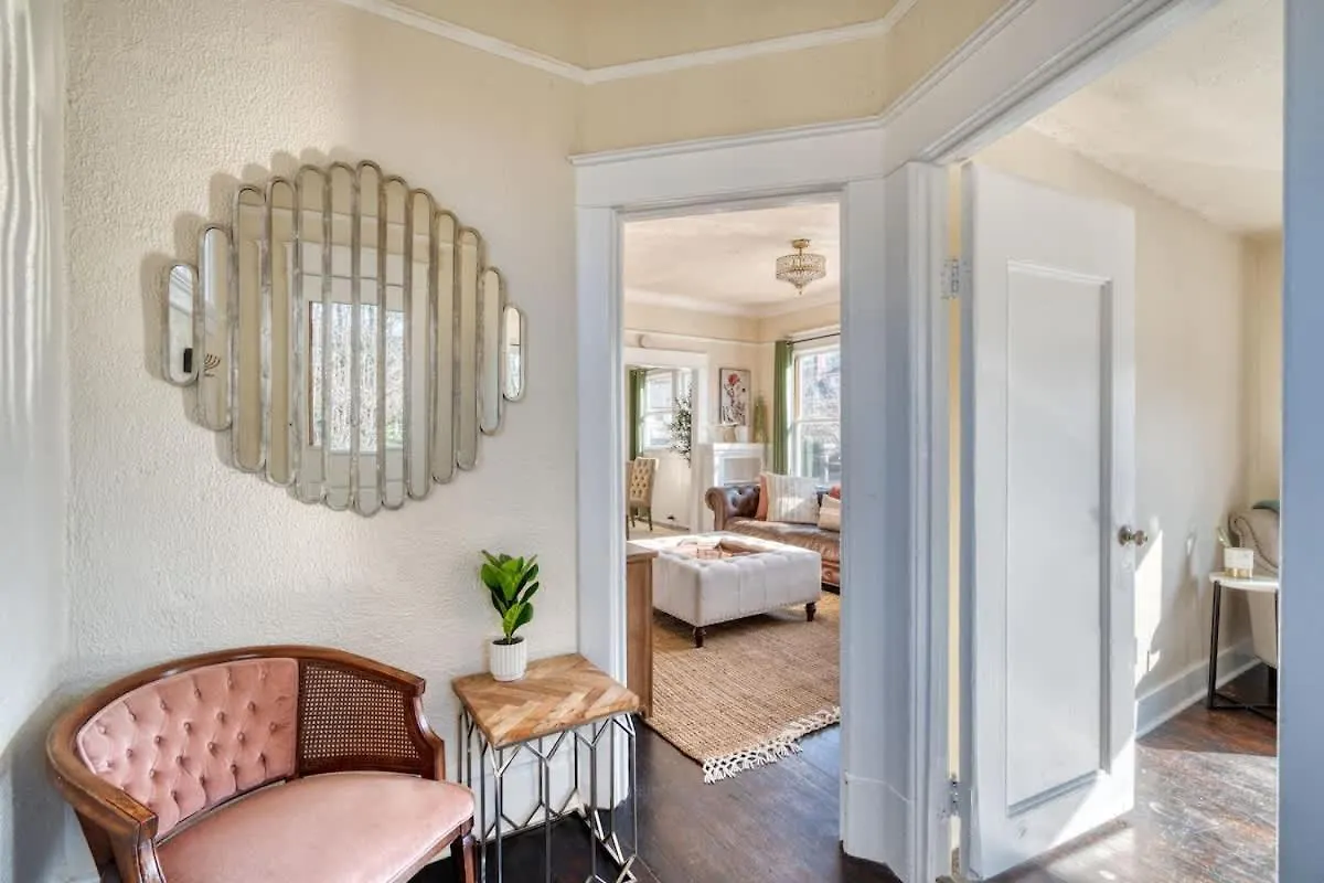 Stay Portland - Laurelhurst Dream On Restaurant Row - 97 Walkscore 0*,